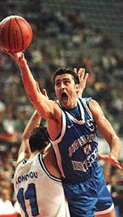 Sasha4.jpg (23620 byte)